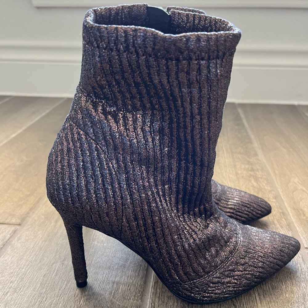 Used Jessica Simpson booties size womens 6.5